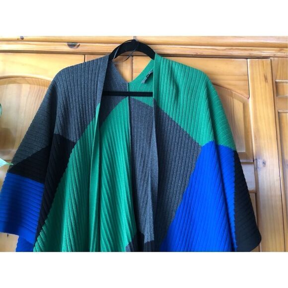 Vince Camuto Colorblock Wrap/Poncho Rib knit Size XS/S - Picture 4 of 11
